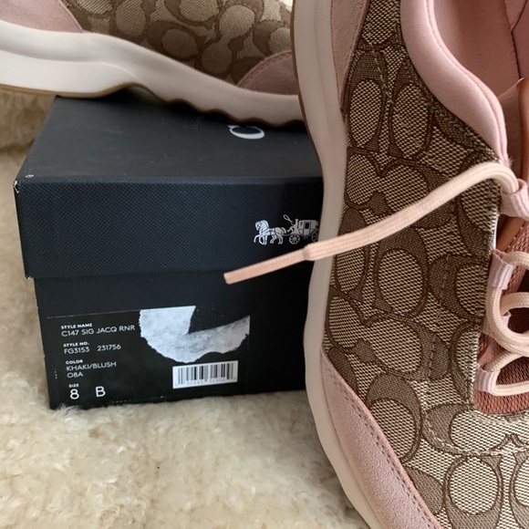 AUTHENTIC COACH TENNIS SHOES - Picture 11 of 11